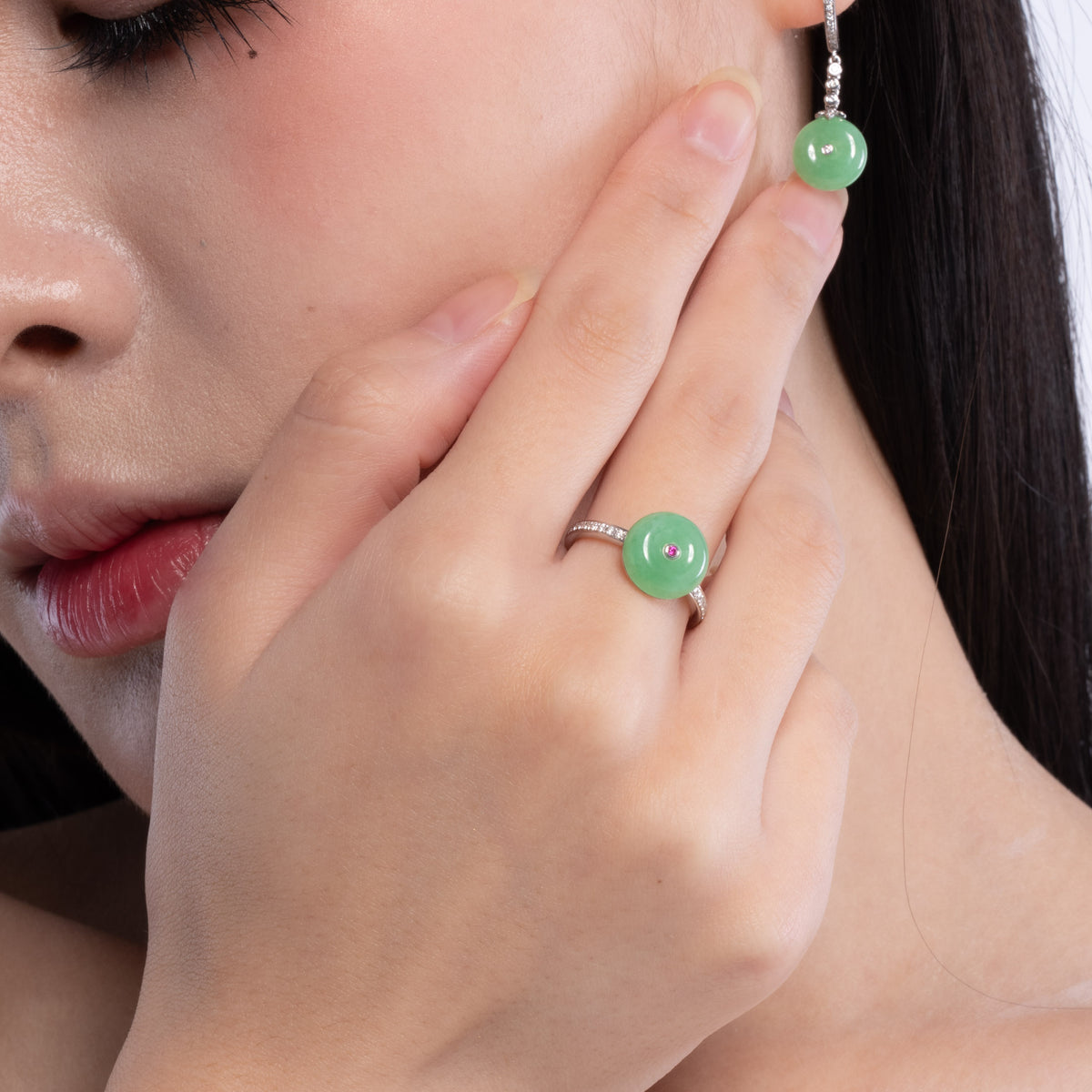 Uluru - Apple Green Jadeite Jade Ring