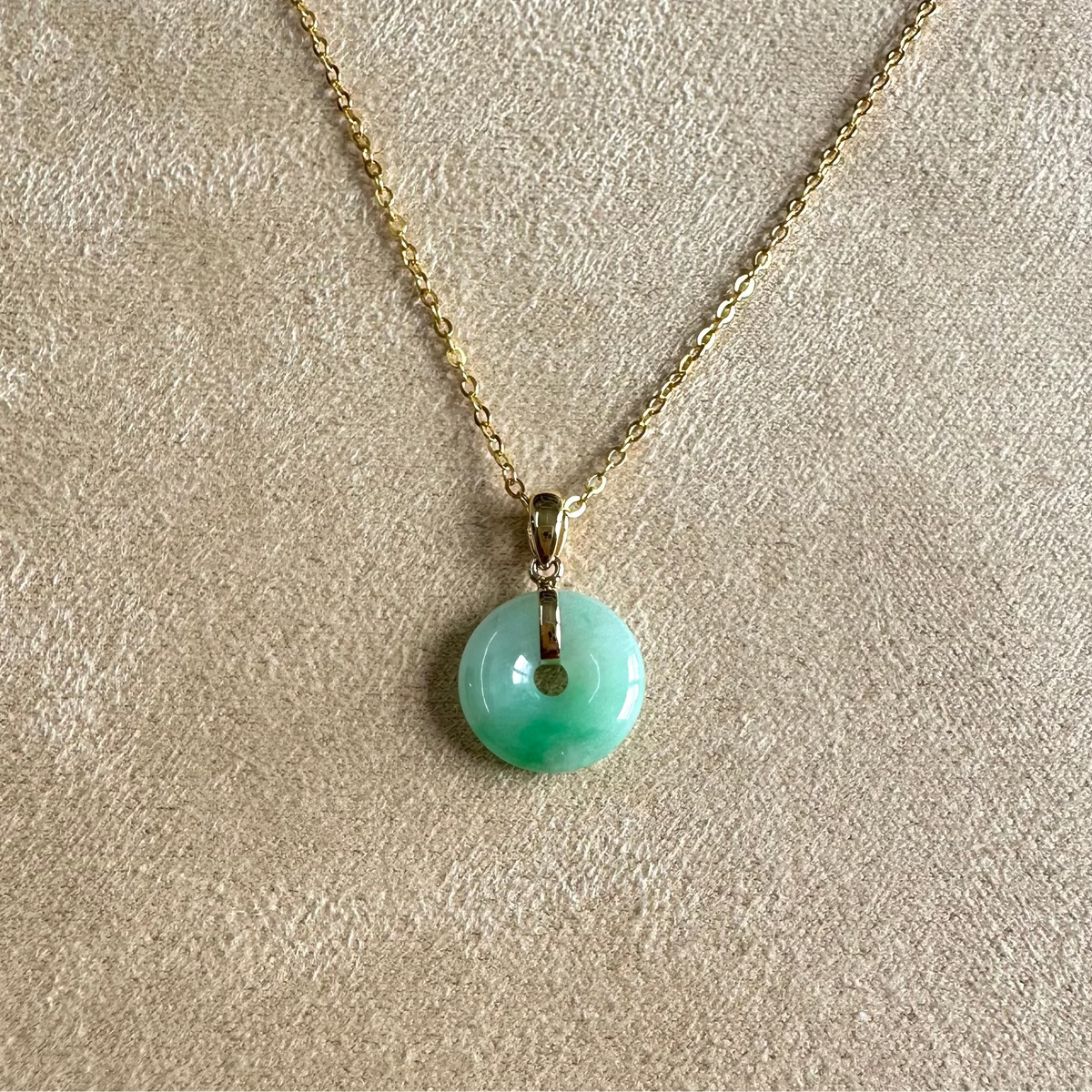 Kandy Donut Classic Petite Jade Pendant - Light Green & Apple Green