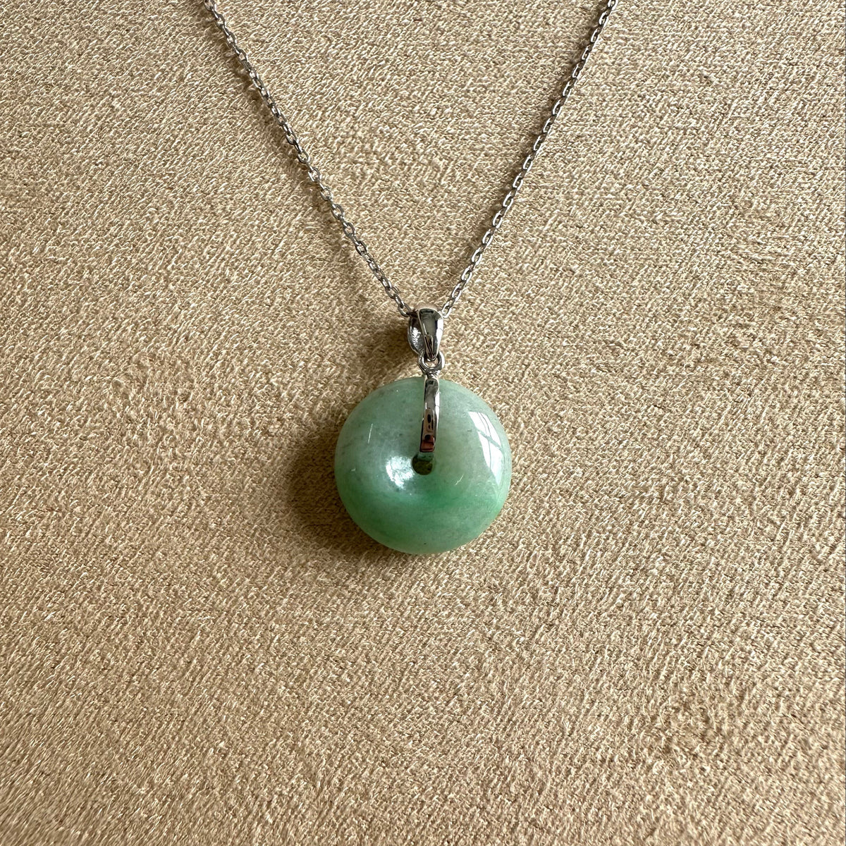 Kandy Donut Classic Jade Pendant - Green