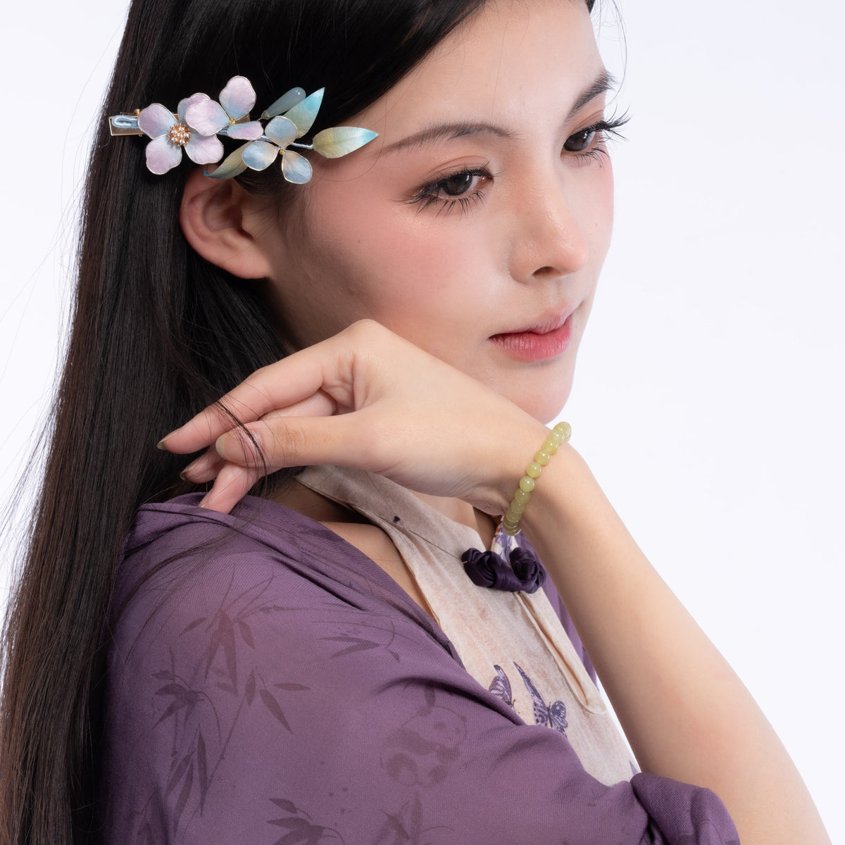 The Classic Bracelet with Yellow Nephrite Jade