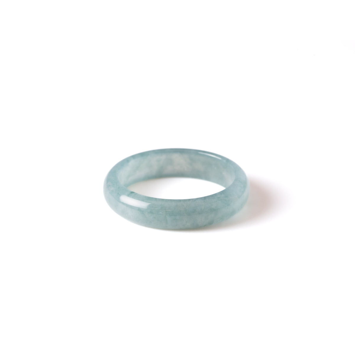 Ideali Light Green Jadeite Jade Ring